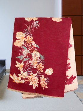 Reversible Floral Design Blanket Scarf