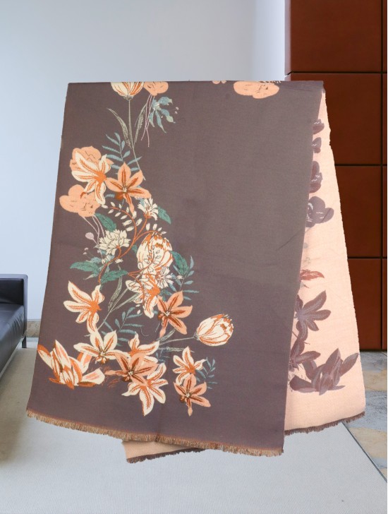 Reversible Floral Design Blanket Scarf