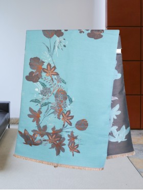 Reversible Floral Design Blanket Scarf