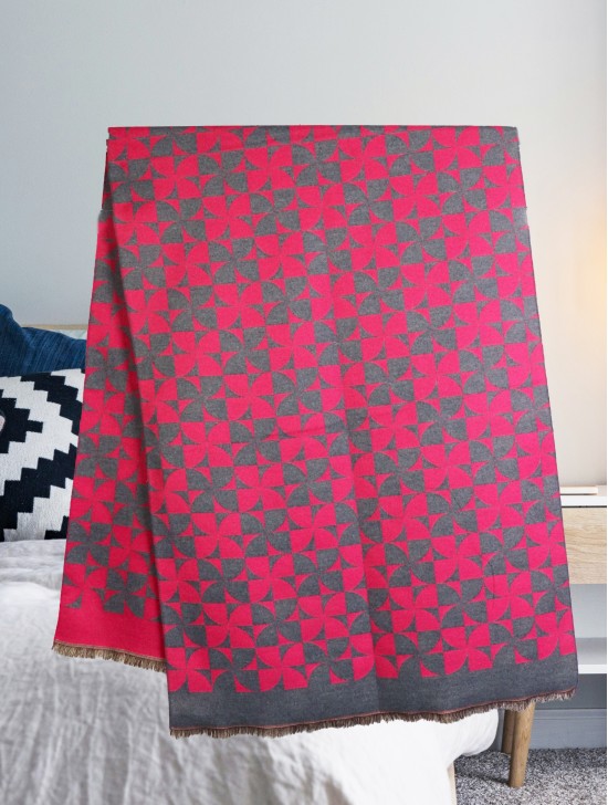 Pin-Wheel Design Blanket Scarf