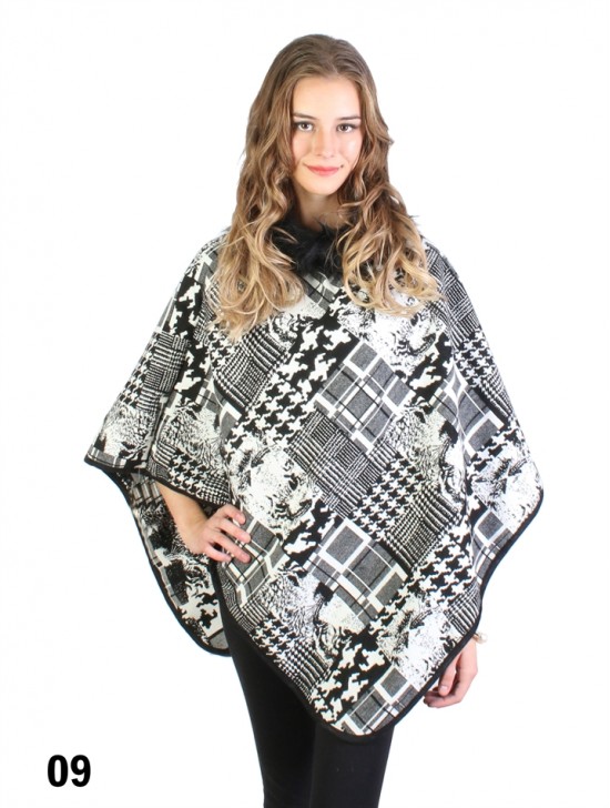 Black & White Chic Imitative Poncho W/ Fur Collar